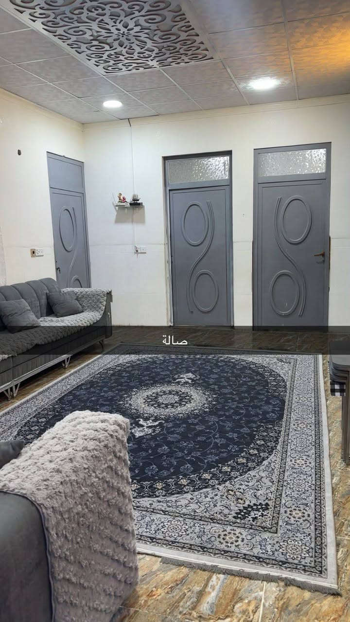 يالله بيت للايجار ستقبال وهول و٣ غرف نوم ومطبخ حار وبارد وصحيات فول مواصفات سعر الايجار ٣٢٥ ماي وكهرباء ع المؤجر عنوان  رحيم اوة


**إذا كنت صاحب هذا الإعلان وتريد حذفه لأي سبب، رجاءا أرسل رسالة إلى الدعم الفني**