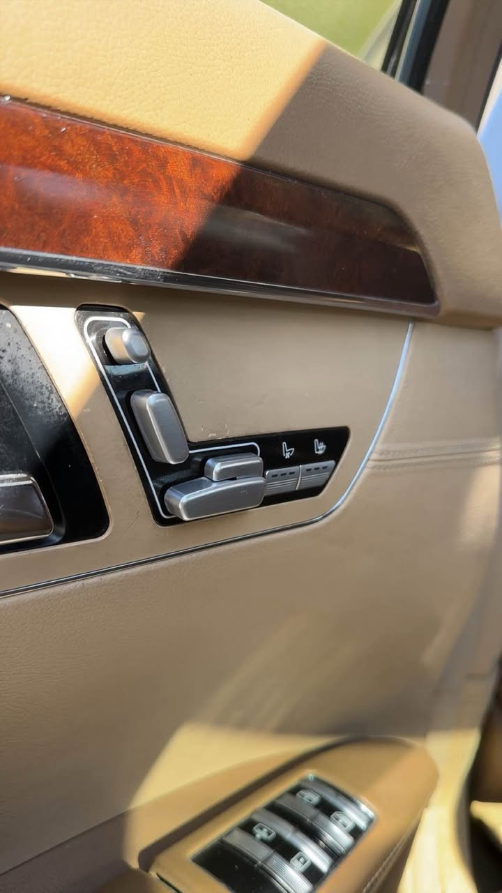 مارسيدس S550 V8
موديل 2008
فول مواصفات 
پانوراما نازور ليلي 
كوشن جلد ساردو گه رم 
ده رگا شفت 
ده بل هه وا بيلاد بي عه يب 
ويل كه پ 
كوشن ميمورى و خزن 
سلاجه 
تحكوماتى سوكان 
كوشن مساج 
3مودى ليخورين 
ئاوينه oto
جامى پولورايز
5په رده يه 
صالنصاى sport
CD box
ده عامى بو ده عامى به شه رت 
پيش و پشتى كه پسه ده عمى نيه 
په له په له بوياغى هه يه 
ره قه م و سنوى بغداد و وكاله تى له گه له  اصلى 
به س من به شه رتى ئه وه ليات نايده م 
جوابى كومينت ناده مه وه له گه ل ريزم 
***********
سعرى 80مجال Singapore
