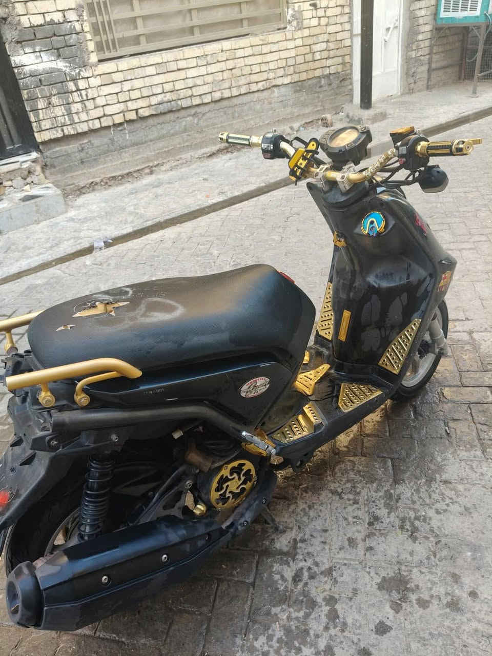 سلام عليكم عيني دراجه جبلي البيع الدراجه تخبل ونضيفه ومكينه ناعمه والله شاهد برغي ما مفتوح جيب فيتر وتعال شوفها الدراجه رايدها مليون وخمسين بيها مجال حك جيه والبكلايت موجود رقمي للتواصل ***********. عنوان بغداد مدينه الصدر

