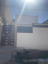 ١٠٠م • طابق ونص • ٢ غرف