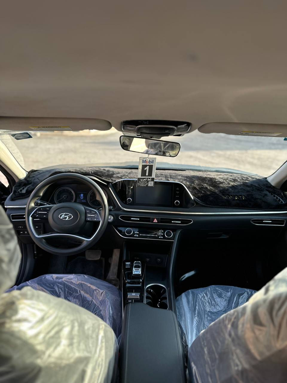 هيونداي سوناتا 2022
سوناتا موديل 2022
اللون: أسود
المحرك: 2500  
السيارة كامل المواصفات
نقص تكمه
محرك قوي واقتصادي
ناقل حركة أوتوماتيك
شاشة لمس كبيرة
كاميرا خلفية + حساسات
رادار 
نظام تشغيل ذكي عن بعد
تحكم من المقود
سياقه ذاتيه
تكييف ممتاز
داخلية نظيفة جداً
السيارة بحالة ممتازة، استخدام شخصي
السيارة جاهزة للفحص، وما تحتاج أي مصروف
وبيها هواي مواصفات ماذكرتهن
مكان السياره البصره خور الزبير
***********
السعر ١٦٨ ورقه
