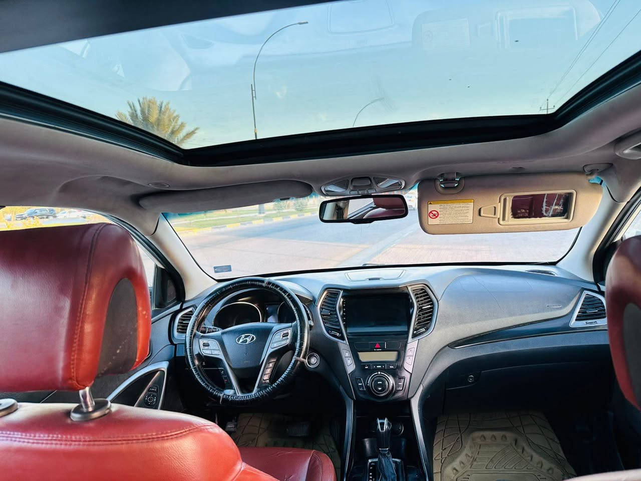 سنتافي 2013 خليجي مكفوله من صبغ و حادث بيه باردات بسيطه كلش مثل ما موضح بلصور محرك سته ما مفتوح بنوراما بصمه تشغيل 🔛 بصمه بيبان 7راكب ويل 19 اشارة ترحيب منبه سرعه كشنات جلد كهرباء رقم بغداد و هوايه بيه مواصفات حلوه تجي و شوف بعينك اخوان اني مكلف بلمنشور صاحب السياره هاذا رقمه ***********
