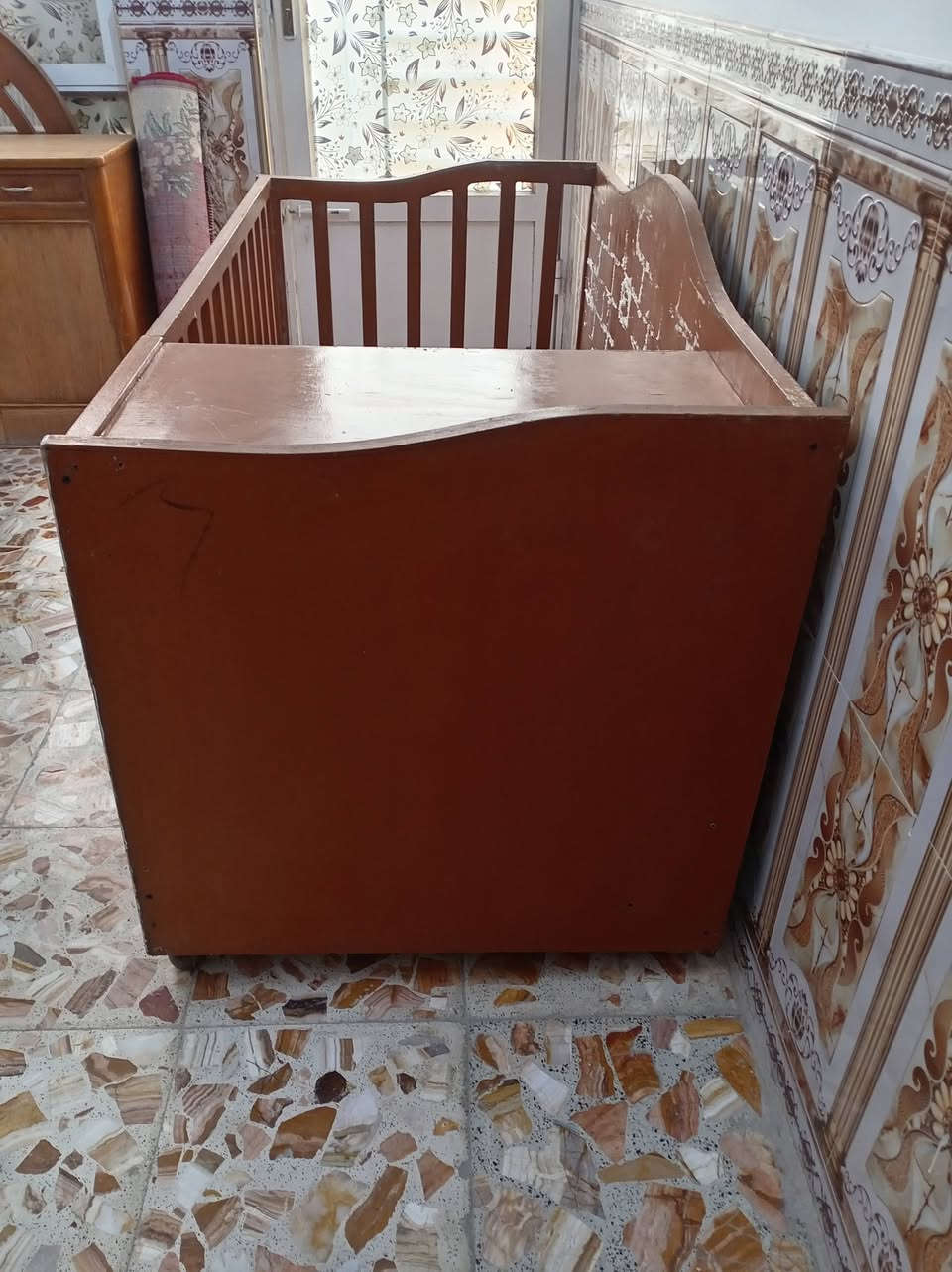 السلام عليكم
سرير اطفال تسكام صاج شغل درجه اولى ثقيل طول بعرض 120*60 يحتوي منام وباب كومدي مع جرار سعره ٦٠ الف
مكانه نجف شارع المجمعات الرئيسي


**إذا كنت صاحب هذا الإعلان وتريد حذفه لأي سبب، رجاءا أرسل رسالة إلى الدعم الفني**