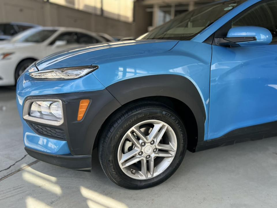 سلام عليكم
هونداي كونا ٢٠١٨ 
ماشية ٦٥
نظيفة كلش  
محرك ٢٠٠٠ كير AT
جاملغين  وبنيد تبديل رباك سايق 
صور حادث وسونار موجود خاص 
السعر ١٢٥  
مكاني بغداد حي القادسيه 
***********
