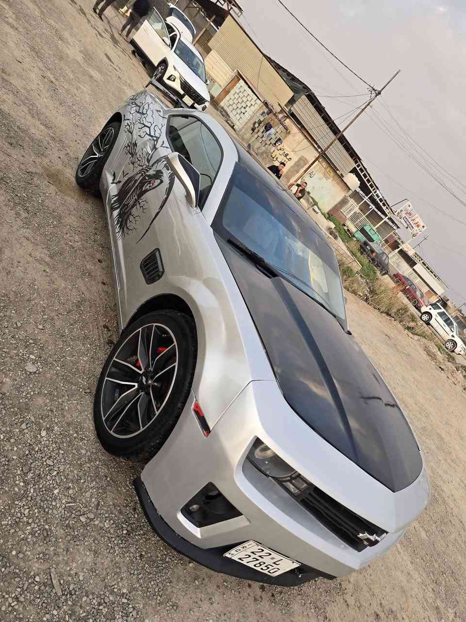 سلام عليكم كمارو موديل 2010 محرك 6 قبل 3 أشهر ابدل محرك جديد كير شرط طخم أمامي وخلفي جديد تبريد شغال كشنات جلد جديد مدوشمه سياره مصروف عليه ونضيف  بيها صبغ صفحتين بدون معجون وكله بسمي عليه غرمات ورقتين سعرها 88 ويرهم مراوس حسب هذا رقمي
***********
***********
