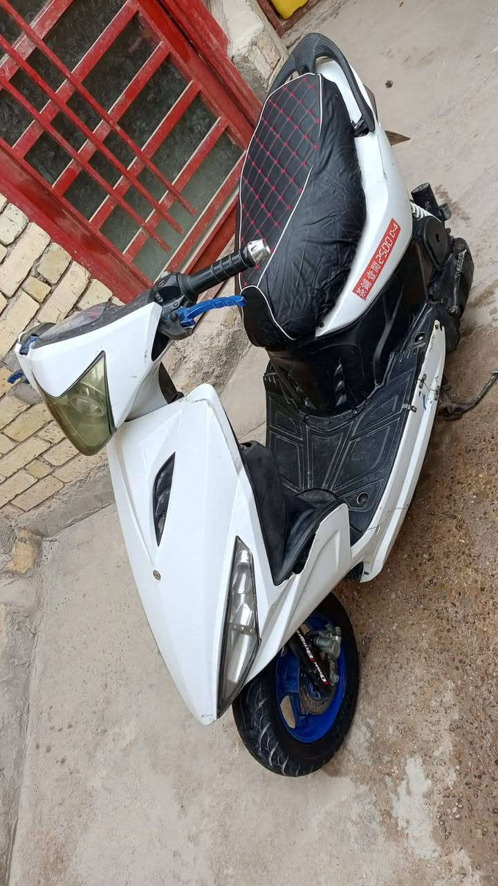 سلام عليكم شباب دراجه ماكس مضلعه الدراجه نضيفه ومرتبه صالنصه رياضيه ويل كب رياضي يدات رياضيه محرك فول ومشروط لاتبخير ولاتنقيص وصوت ولاينضع دهن محرك ناعم اغرس شعله فول سرعه فول الدراجه جاهزه ماعايزه برغي كبل لشارع العنوان نجف كوفه السعر 525وبيهه مجال ***********وببك خير وتدلل أن شاءالله نرهم
