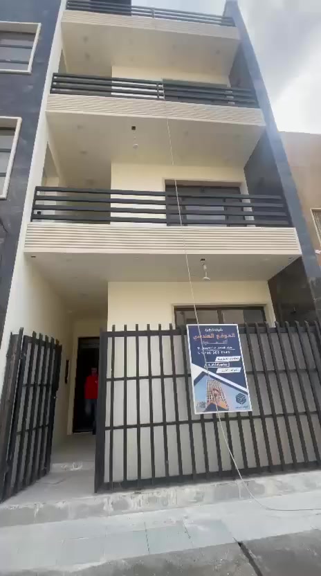 🔥 شقق للإيجار – اليرموك محلة 614 / حي النفط 🔥
✨ بناية حديثة (2026) – شقق زيرو أول سكن
🏢 4 طوابق + مصعد
🛏️ كل شقة: غرفتين نوم + صالة + مطبخ + حمام

👨‍👩‍👧‍👦 للعوائل فقط
📍 موقع مميز ومرغوب
📞 للحجز والاستفسار: ***********
