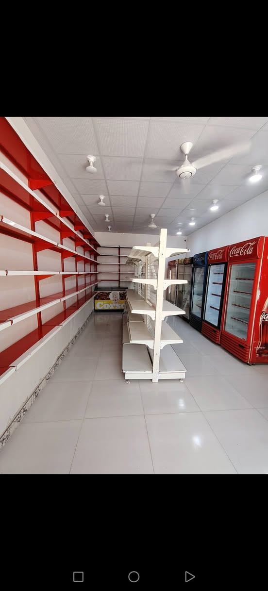 رفوف للبيع مع سيفه وسطيه كلش نضاف
***********
