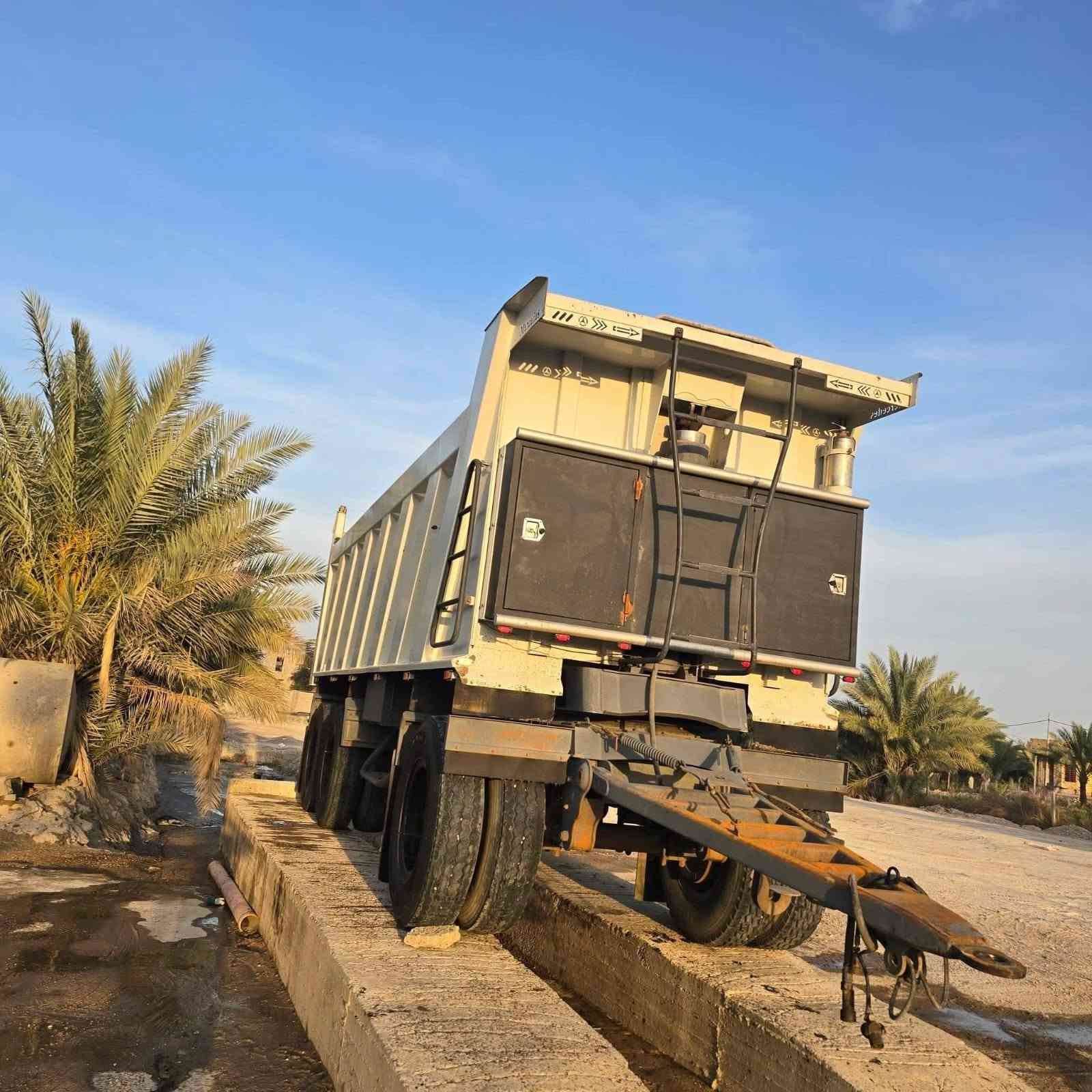 البيع مقطوره تفصال 2024تخم تاير كهربايات بالوني شغل ابو داود فلوجه عربانه جديده وزنها 11500شاصي 16دناكير 16شريط ارتفاع جتف 150طول 7500كبل الشغل السعر 185وبيها مجال اتصل ***********
