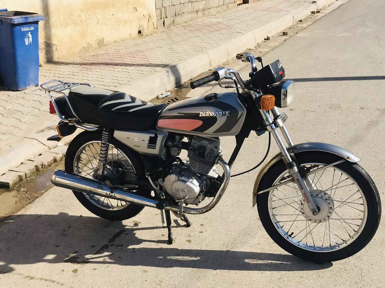 مراوس بايفون فقط  !.

اربعه كير ارشا مديل 20 اوراق اصولي بالجيس 
شاصي زلغ مابي مراوس ب ايفون حسب القناعة 
13 او 14 حته لو مفتوح …


**إذا كنت صاحب هذا الإعلان وتريد حذفه لأي سبب، رجاءا أرسل رسالة إلى الدعم الفني**