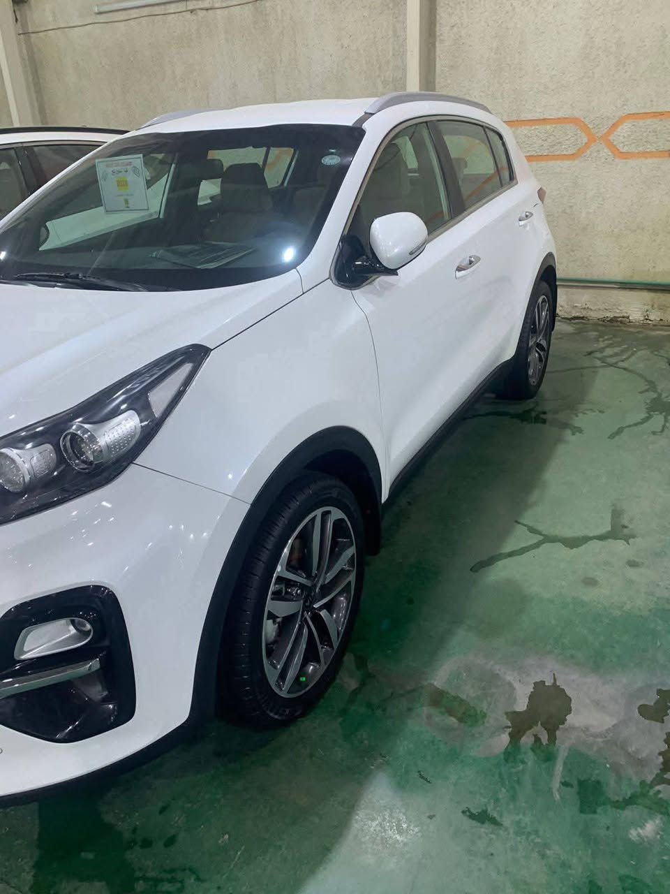 السلام عليكم ورحمة الله وبركاته
كيا سبورتج 2020
خليجي مكفوله
ماشية52 الف
مكينة 2000
شاشه كامره
تحكم ستيرن 
حساس خلفي أمامي 
داخل جلد حمصي 
مري شفط 
ترحيب على بعد 
سويج لد خلفي 
ويل كب 
تبريد أمامي خلفي 
3 انظمة قيادة 
رقم اربيل شرط تحويل مباشرة سنويه هزه جديد 
211 ورقه وبيها مجال بسيط 
اي استفسار 
***********

مكان بغداد البياع معرض المنار الحديث شارع 2
