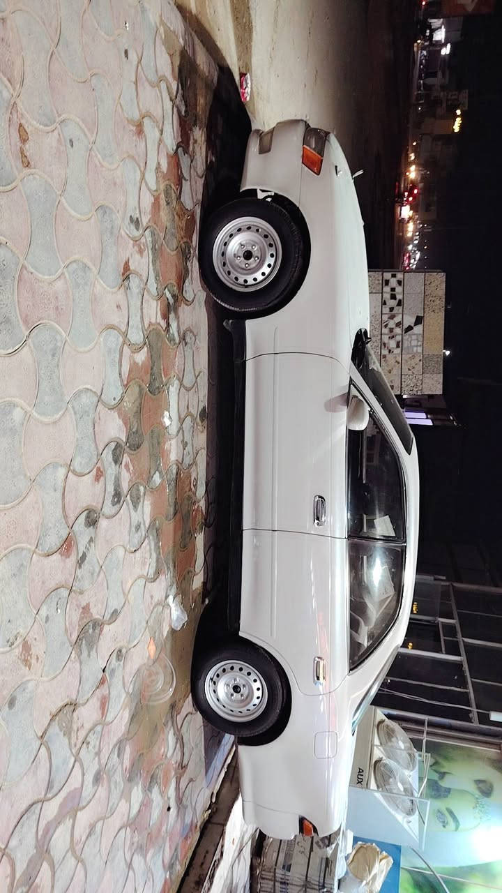 سلام عليكم سياره مارك نفخ مديل 1994 مكفوله كص ونقل جثه واصوليات فقط سياره مكينه وكير كلشي مابيهن كير جديد ستوني شاده قبل يومين السياره معمره كل اخياس ماكو غرفه نضيفه كشنات راس الثور كهربائيه شاشه
السياره نضيفه رقم بغداد بسمي سنويه لل 2027 السعر 58مكان السياره نجف ***********
