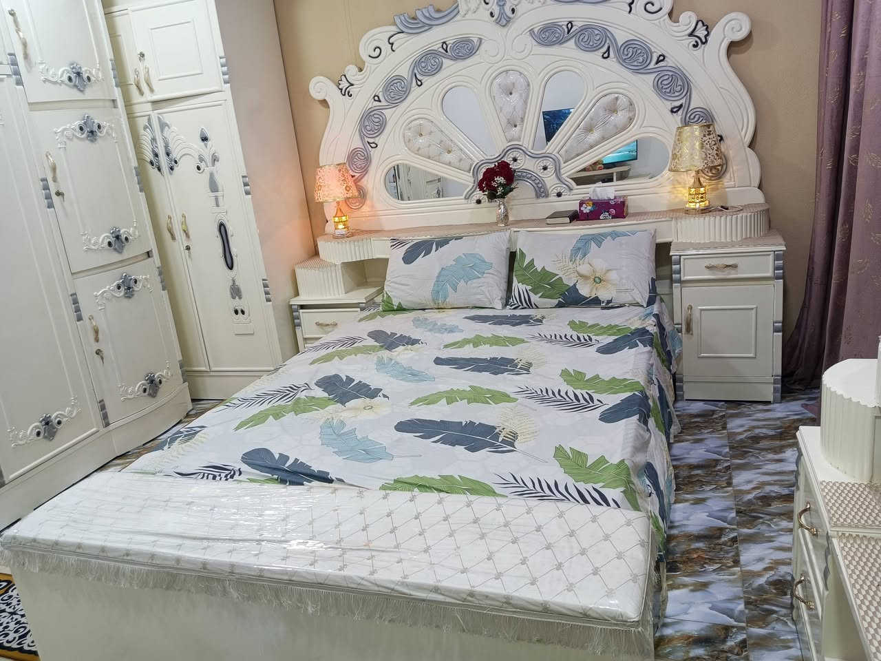 للبيع غرفه عراقيه فصال تركي جديده 10 اشهر من اخذته***********
