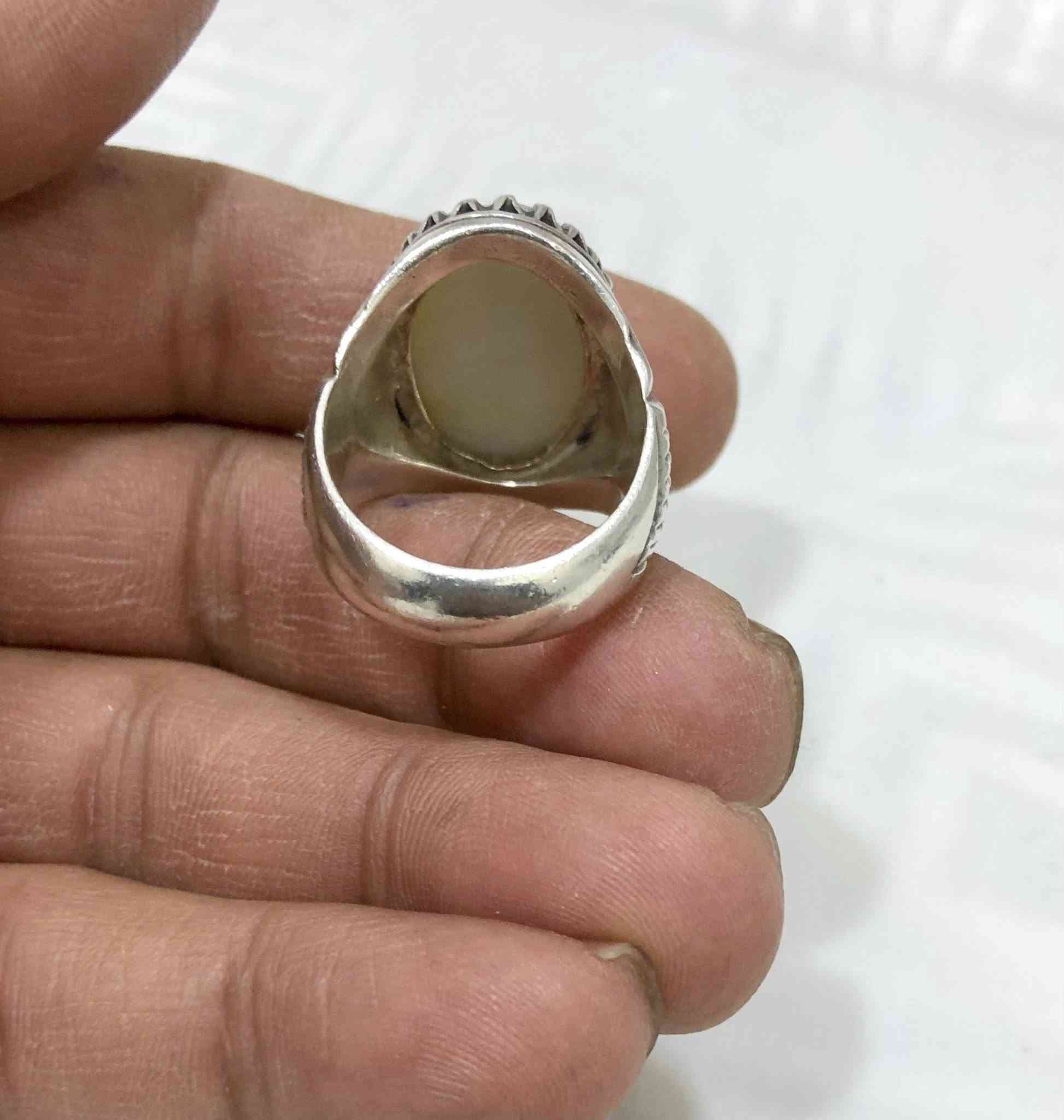 يا الله خاتم بحجر جزع بقري قديم مشكول  بصياغة يدوية ثكيلة ابو مشتاق قياس 25 للبيع فقط يوجد توصيل


**إذا كنت صاحب هذا الإعلان وتريد حذفه لأي سبب، رجاءا أرسل رسالة إلى الدعم الفني**