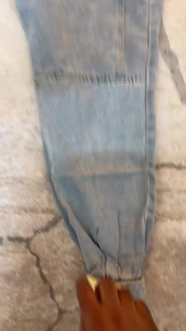 بنطرون حجل كابوي خامه حلوه قياسات من M  الى 5xL كميه بي 400 قطعة حوالي سعر سعر 5 الف وذا كميه انسب شوي 
واتساب فقط ***********
