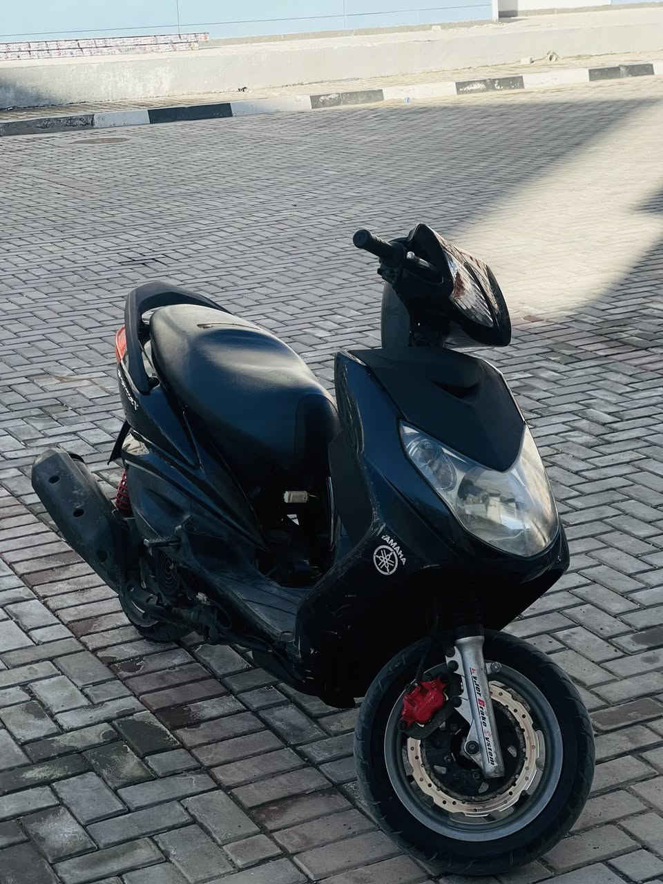 السلام عليكم متوفر  كفرين سكنس فحل الاسود كامل نقص ترايش فقط نضيف مرتب والبنفجي صفاح وبجم وكصه مال اشاير وتريشه تك ليسره *********** مكاني بغداد
