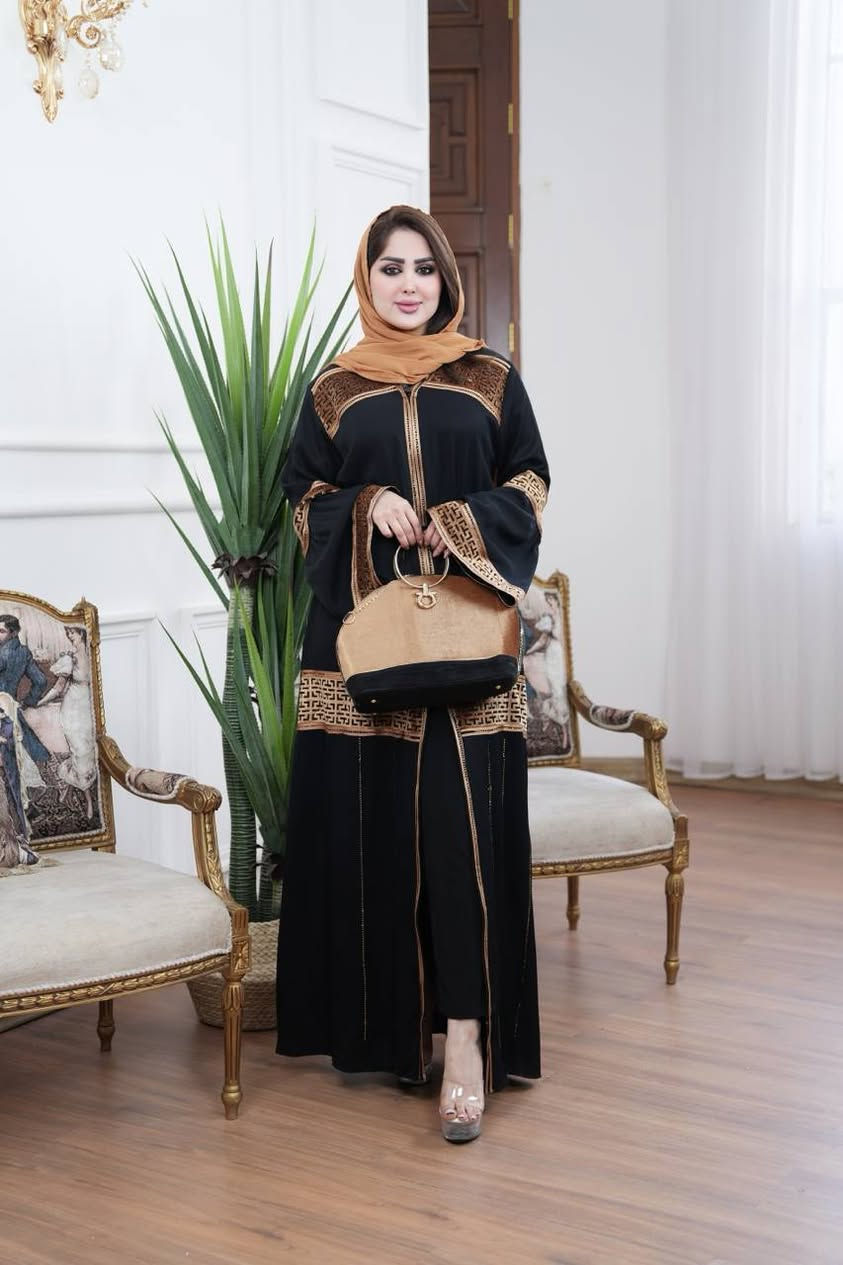 ✨ عباية فخمة بقماش حرير إماراتي ✨

عباية مميزة مكونة من 5 قطع كاملة: عباية + بنطرون + شال + حقيبة + حزام

تصميم أنيق ومريح جداً 🌸

السعر 39 ألف فقط التوصيل لكل العراق 5 آلاف 🚚

الكمية محدودة 🔥
للطلب أرسلي كلمة أريد العباية في الرسائل


**إذا كنت صاحب هذا الإعلان وتريد حذفه لأي سبب، رجاءا أرسل رسالة إلى الدعم الفني**