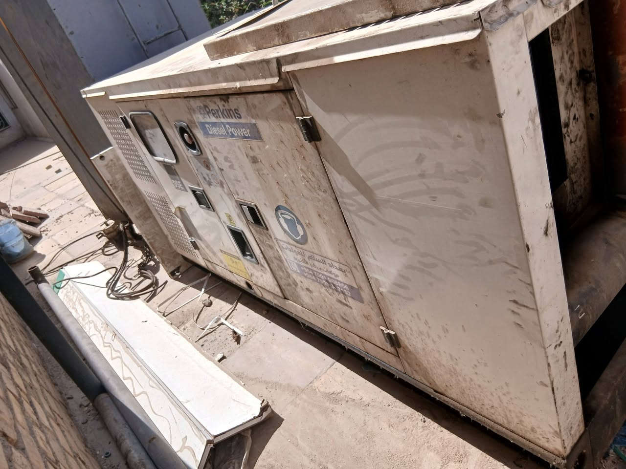 للبيع مولده بيركنز 100 كيفيمع تانكي حديد 2000 لتر  سعر 50 ورقه
للاستفسار الاتصال ***********
مكان المولده مركز الحله
