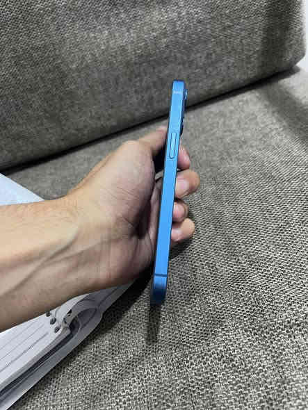 ايفون13عادي
الذاكرة256

البطارية97

تك سيم

النظافة95%

شرط ما يصرف شحن 

السعر550

مراوس معا 13برو ماكس واعطي فرق

رقم الهاتف***********
