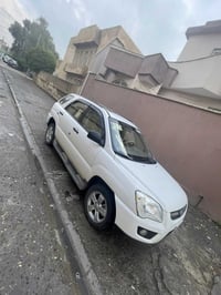 كيه سبورتج 2009  للبيع او المراوس حسب القناعه شعندك نزل  سياره فول سلا...