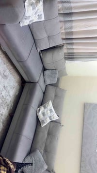 تخم كورنر للبيع ٧ مقاعد  ٤٠٠ الف الاعظميه للاتصال   0774 606 6056