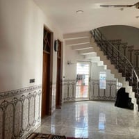 شارع ابو الفضل • المربع الذهبي • ٢٠٠م