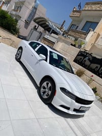 تشارجر SXT • ٢٠١٦ • بدون صبغ