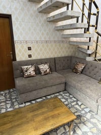 ديوان صغير • ٨ مقاعد • طبلات