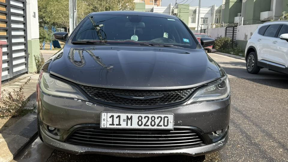 مراوس فقط واذا هيمي بعد احسن موديل 2016
ما ناقصة برغي جاهزة على اخر حبة
بيها منظومةغاز 80 لتر 
حجر بيئة غيرة كلها جاهزة ولا كلوب بالدشبول 
تخم تاير جديد
ادامة كاملة بالجديد
حدادية  جديدة
السيارة s فول عدا الفتحة
حادثها خفيف وبيها قطع صبغ سونار موجود 
رقم بغداد باسمي ومميز حلو 
سعرها 110
مكاني كربلاء وبصرة 
***********
