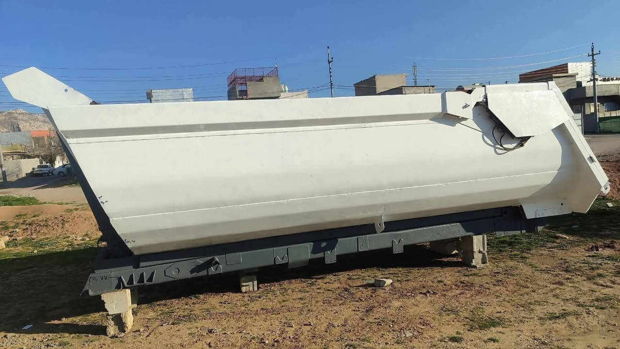 للبیع بدی اکتروز  بلادی  زرعە 18 متر
طول 5 متر 75 سم 

سعر 50ورقە بها مجال 

***********

***********

بۆدی ئەکترۆز بیلادی درێژی 5 متر و 75 سم

سعری 50 ورەقەو مەعامەلە
