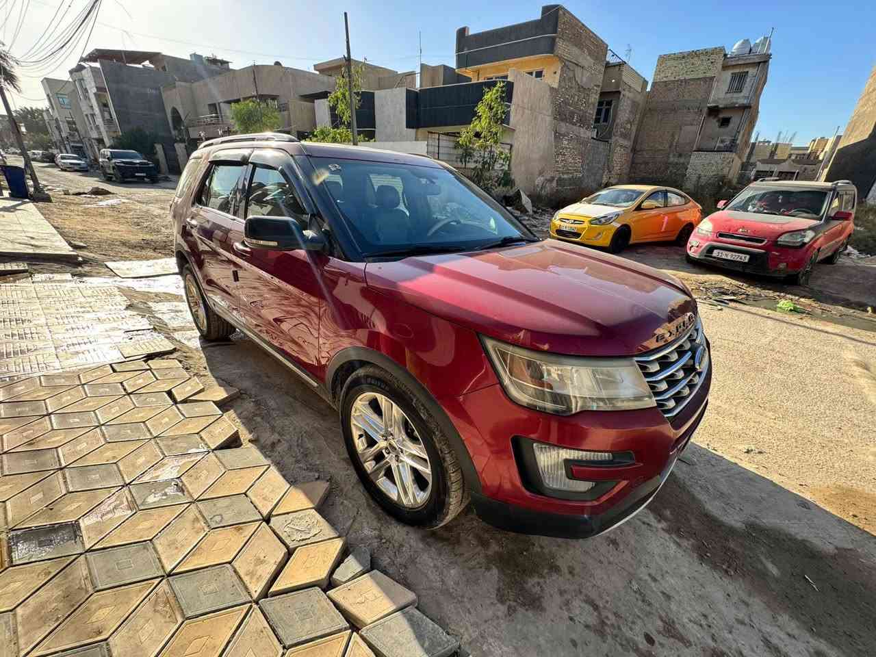 فقط بيع  بدون مراوس
السعر  بيه  مجال 165🚗 للبيع:

 فورد إكسبلورر 2017

📍 مكان السيارة: بغداد - زيونه 

📞 للتواصل: ***********

📊 المسافة المقطوعة: 108000 ميل

🛠️ المحرك: 6 سلندر – 3500cc

⚙️ المواصفات:

• فئة XLT

• ثلاث وضعيات قيادة

• بصمة تشغيل

• تشغيل عن بعد

• مقاعد جلد

• شاشة وسطية كبيرة

• تحكمات ستيرن

• السعة 7 راكب

• صندوق كهربائي

⚠️ أضرار السيارة:

• وارد أمريكي

• صور السونار مرفقة مع الصور

• رقم الشاصي مرفق مع الصور

• الإيرباكات سليمة

📌 تفاصيل إضافية:

• رقم السيارة: أربيل الدولي الجديد

• باسم المالك تحويل مباشر

• السنوية جديدة نافذة حتى 2028 – الهزة جديدة

• لون السيارة:  ماروني
