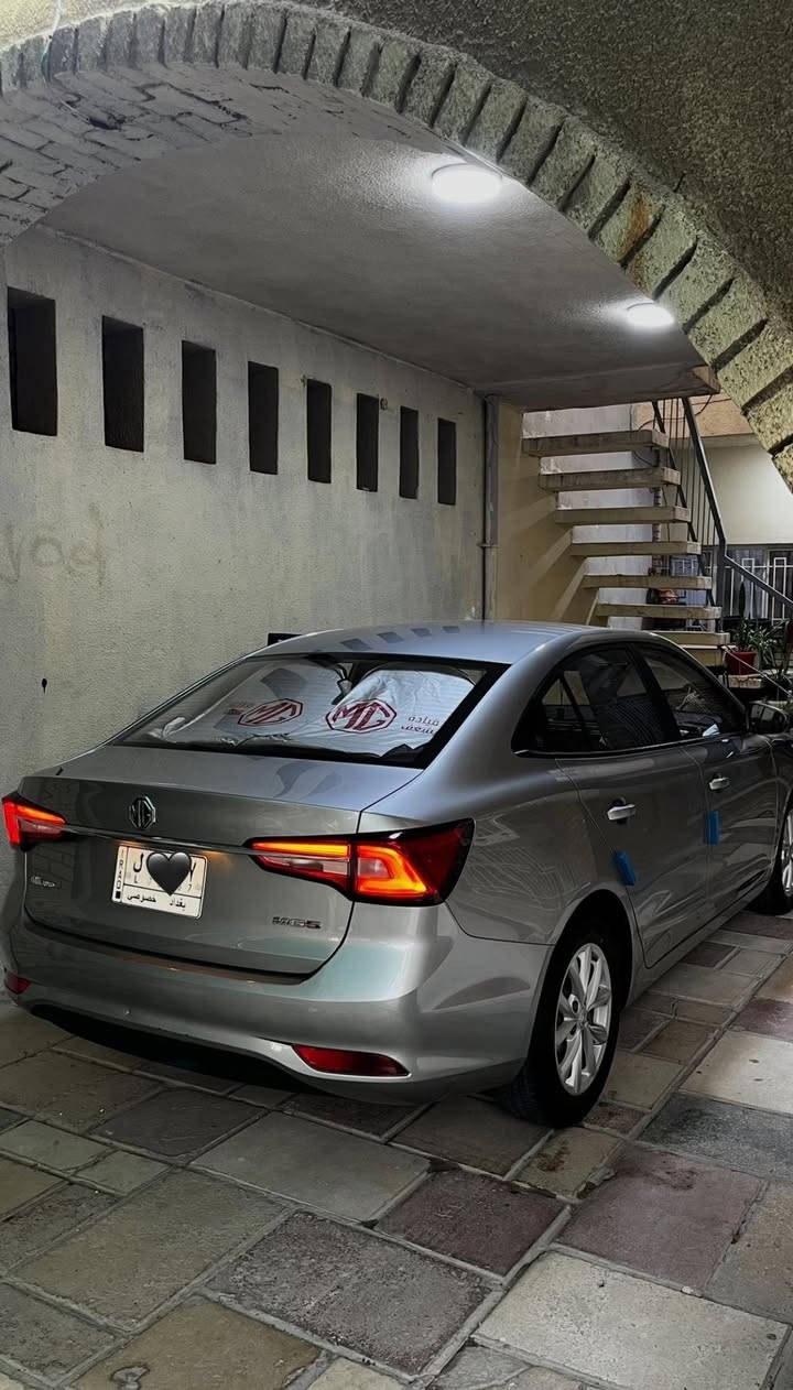 للبيع mg5 2024 بيع مستعجل جداً
السيارة تحت ضمان الشركه وجديدة جداً

وافولها كله محسن

ماشية 24 الف 
مواصفات السيارة 
ابل كار بلي
اشاير ب المري
تحكمات ستيرن 
مثبت سرعه
شاشة كبيرة 

بيها ملاحضه ب الباب و شخوط ب الدعاميات

مكان السيارة صليخ
رقم : ***********
سعرها 106 وبيها مجال بيع مستعجل جداً
