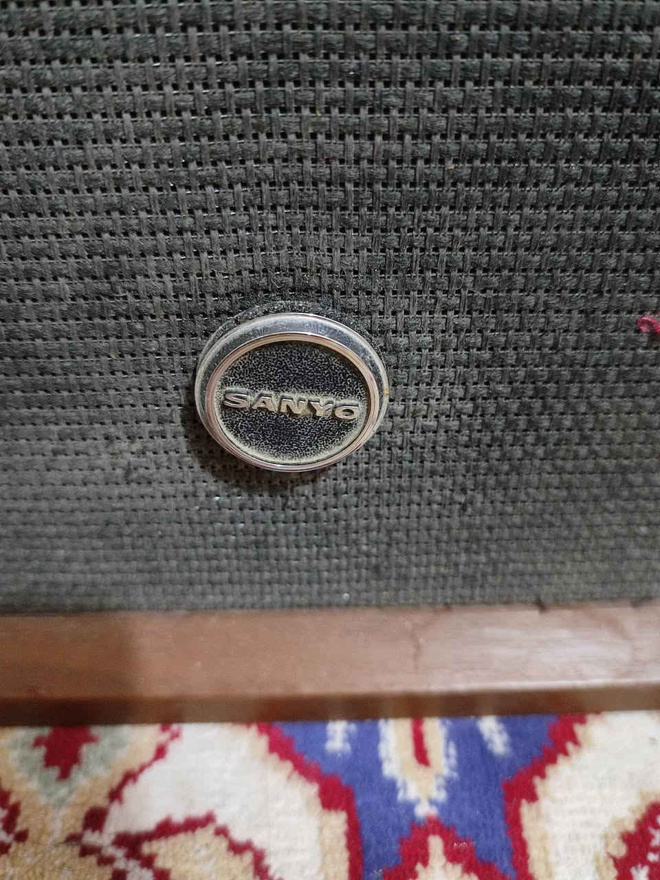 سماعت يابانيه جدا نظيفه السعر والتفاصيل داخل الفيديو توصيل موجود


**إذا كنت صاحب هذا الإعلان وتريد حذفه لأي سبب، رجاءا أرسل رسالة إلى الدعم الفني**