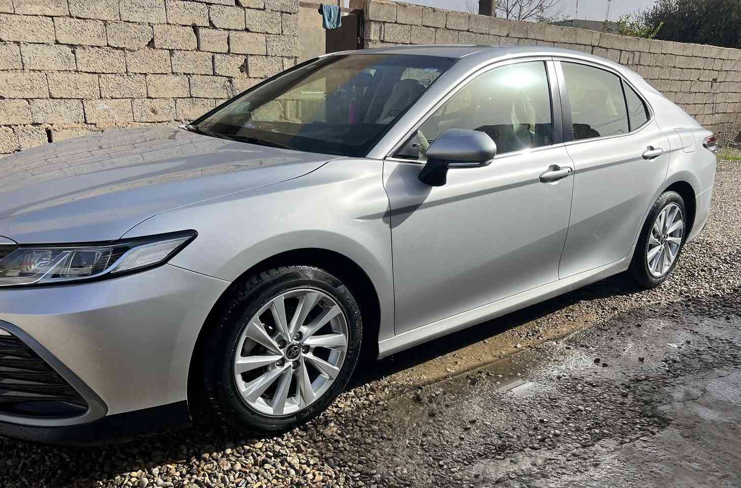 كامري خليجي موديل 2022 Le رقم اربيل بسمي  ماشي 61 عل وضع الشركه مكفوله كفاله عامه سعر 220 رقمي *********** مكاني ديالى سد حمرين
