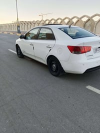 سيراتو ٢٠١١ • خليجية • محرك ١٦٠٠