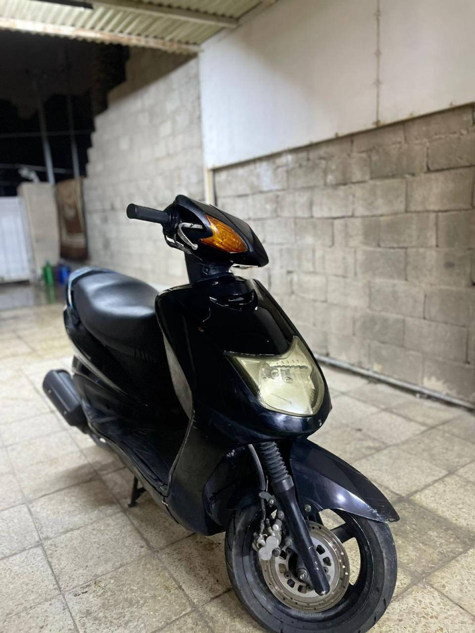 سكنس نثيه ياباني 110 للبيع
دراجه كامله مكمله  نكره بكل وكت بس بيه كفر مكسور واضح بصوره ميكينه و كهربائيات كله  بلادي كلاجات جديد.  هندر و سلف شغال سعر 500 وبيه مجال بسيط
الاستفسار:***********
