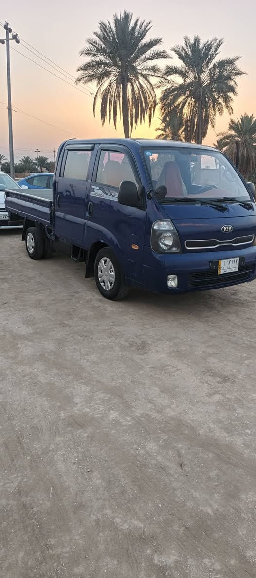 السلام عليكم دبل قماره 17مكفوله كفاله عامه كير ومكينه واكسن حداديه جديده تخم تاير جديد تبريد شغال السياره جاهزه من كلشي تحويل مباشر السعر 115 وبيها مجال للشراي رقم ***********
