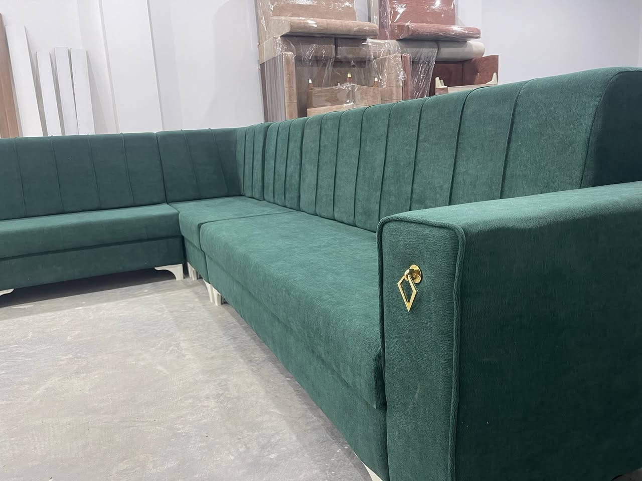 سڵاوی خوای  گەورەتان لێبێ 
ئەمتاقمە L بۆفرۆشتن 
لۆکە هیچ ئیشی نەکردوە 📦
دەسکردە زۆر توندوو تۆڵە 
ژ.م***********
