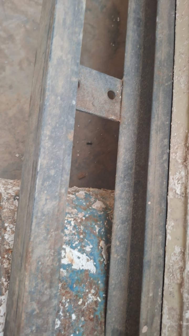 السلام عليكم من رخصت الادمن 
محاله للبيع شرط مستخدمه مره واحد فقط 
مشتريها ٨٥٠ الف 
رايدها قفل اب ٧٠٠ الف قفل قفل قفل 
التواصل خاص فقط


**إذا كنت صاحب هذا الإعلان وتريد حذفه لأي سبب، رجاءا أرسل رسالة إلى الدعم الفني**