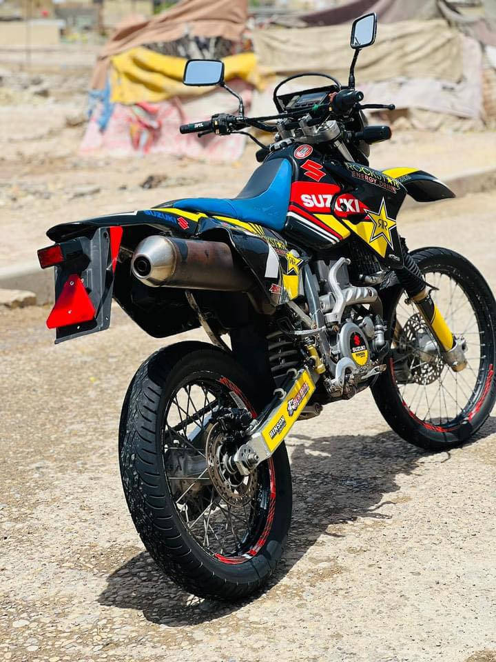 قفاز drz400 للبيع ميسان قضاء كميت 
***********

