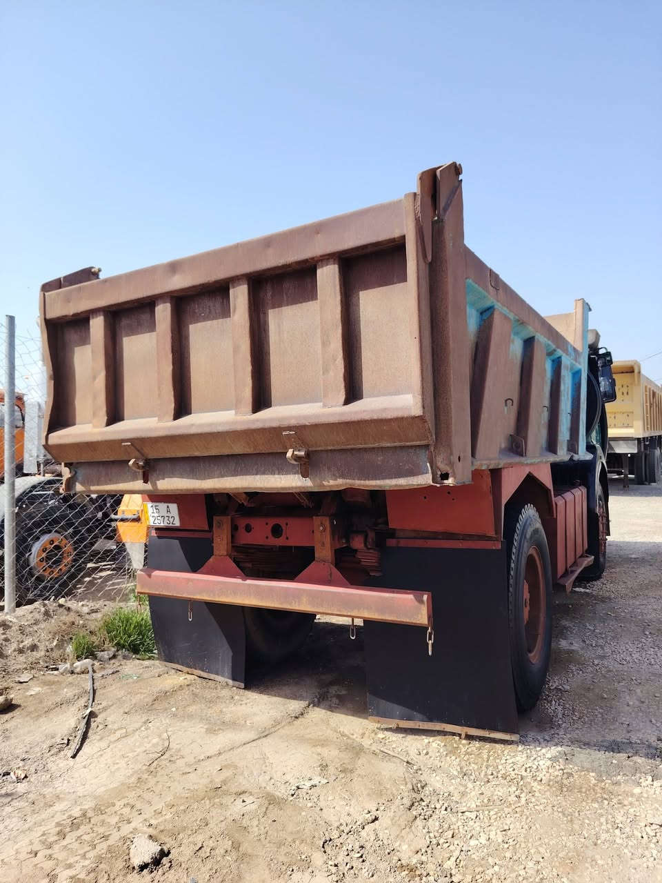 سلام عليكم تك البي للبيع موديل 80  دوشمه جديده محرك 8 كير 25 اكسن جيئف  شاصي مكفول تخم تاير 24  رقم نبار نكليزي مكاني حله ***********
