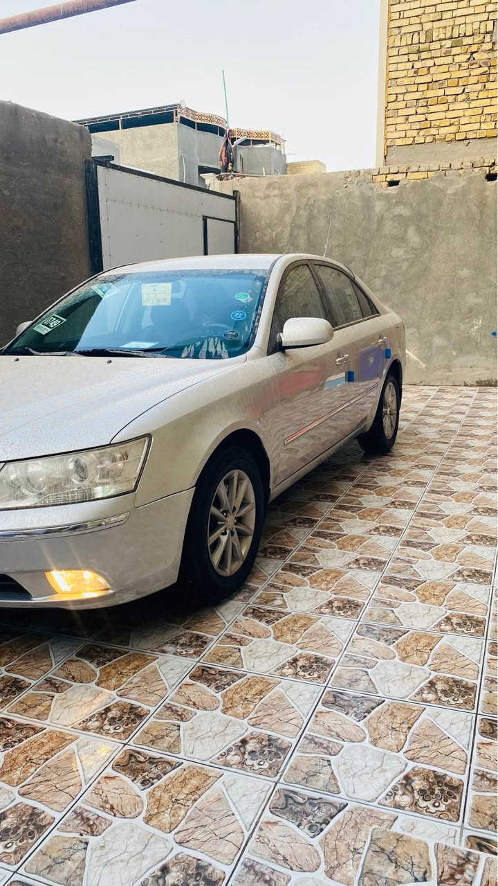 السلام عليكم سوناتا للبيع
*********** موديل 12 وراد كوري كفاله كفاله السياره جديده كلش بسمنه سنويه منتهيه
رقم بصره تخم تاير تبريد ثلج حداديه درجه اوله 
محمد وكير جدد كفاله لافتح ولا تبخير ولا صوت ولا تنقيص السعر 115 العنوان بصره البصرة, العراق
