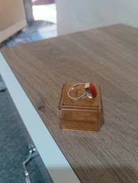 القطعة • اكسسوار • للبيع