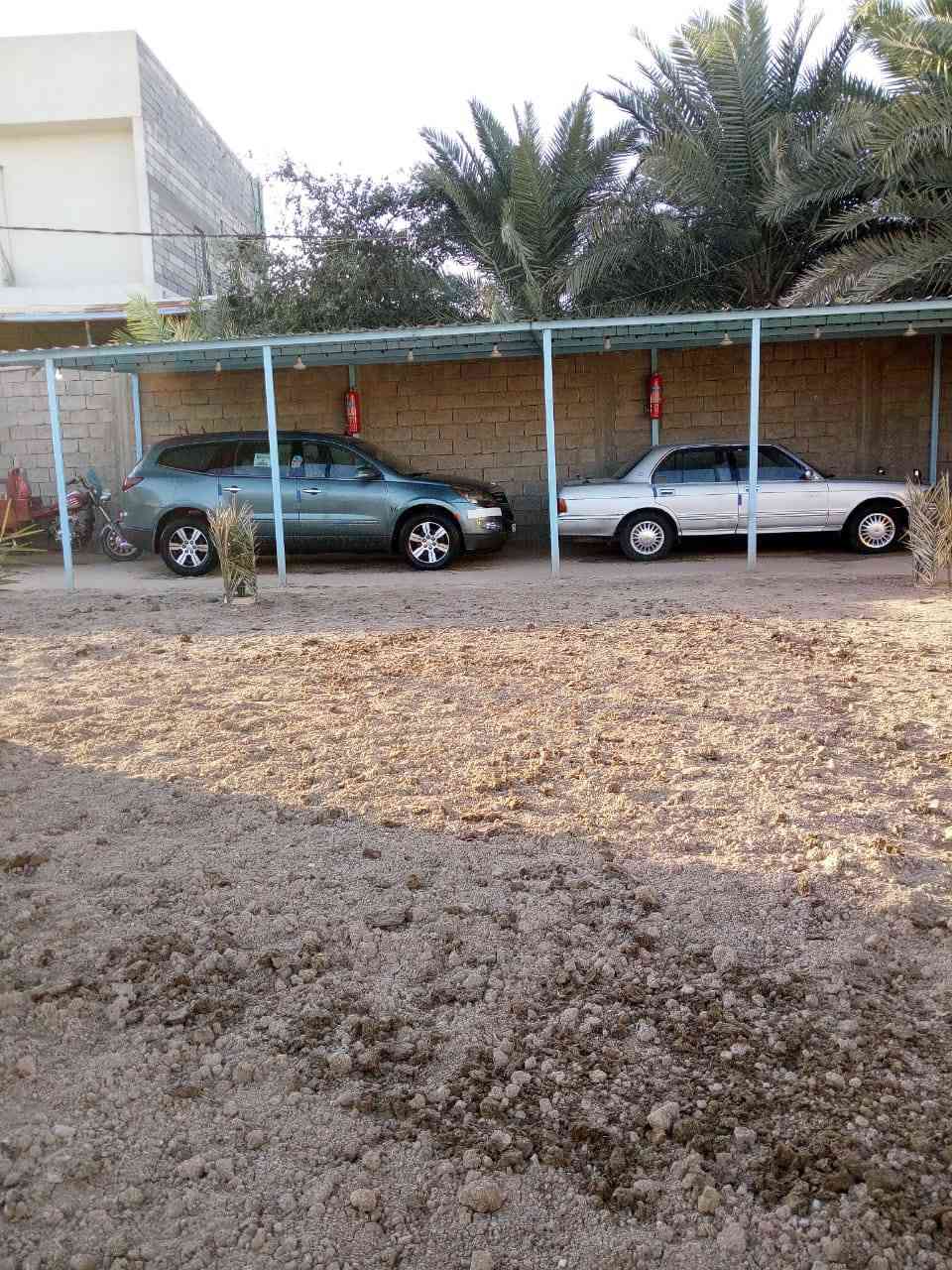 سلام عليكم شوفر ليت ترافرس موديل 2009فئه LTسياره وارد امريكي كندي بيها صفحه صبغ بدون ضربه فقط رش بكنده سياره مكينه3600سته سلندر V6 سياره فور ويل  نعمه من الله تخم تاير دلوب ياباني حداده عامه مو طول لطول سبعه راكب شاشه جبيره عينه ليزريه ترايك من لبصره لربيل سياره بسمي تحويل ثاني يوم رقم نكليزي سنويه2028عنوان بصره سعر 115 والسوك كلشي بي وسياره مال بيت مامتعوبه رقم الهاتف***********تصال فقط
***********واتساب
