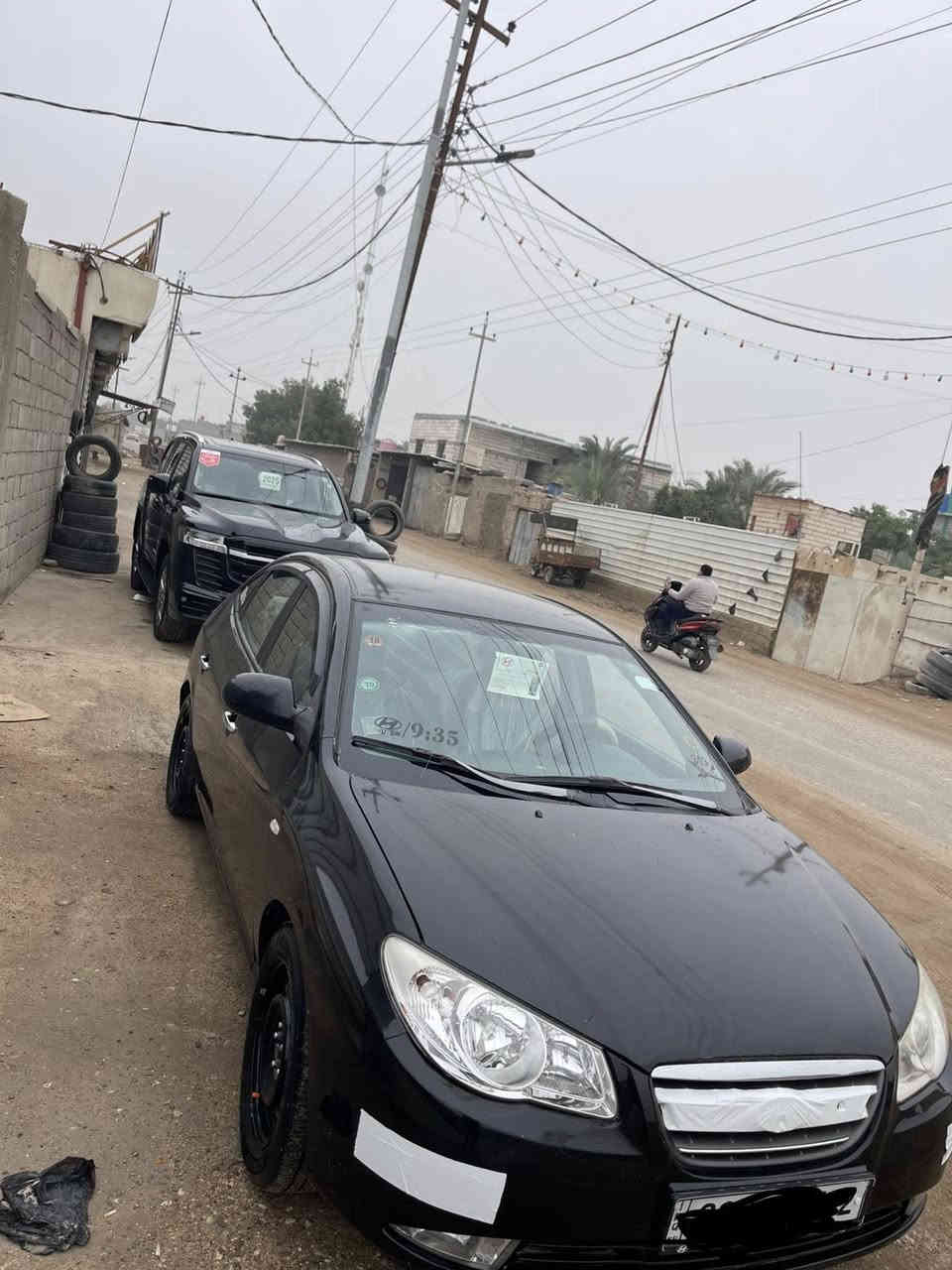 سلام عليكم اخوان سياره جاهزه لنترا دخول جديد كصه جنطه موديل 2011سياره جديده مكينه كير تخم تايرات تبريد تدفئه دواخل بدي جديد سياره متاومه اربيل طبق الاصل  سعر 44وبيها مجال مكاني بصره ***********
