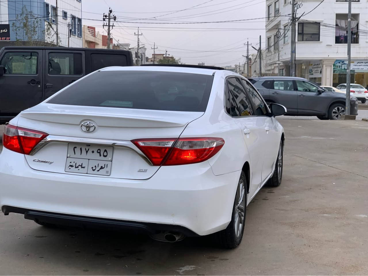 كامرى ٢٠١٦ 
Se plus

سلايد
كوشين جلد و كارەبایی
یەک پارچە و نیو سبوخ کە میک ژووریی هەیە بن چاملغ بئ شانصى بەشەرت
یەک پارچە کلیر
٧٩ ميل رؤيشتووه

هەولیر
*********** أربيل, العراق
