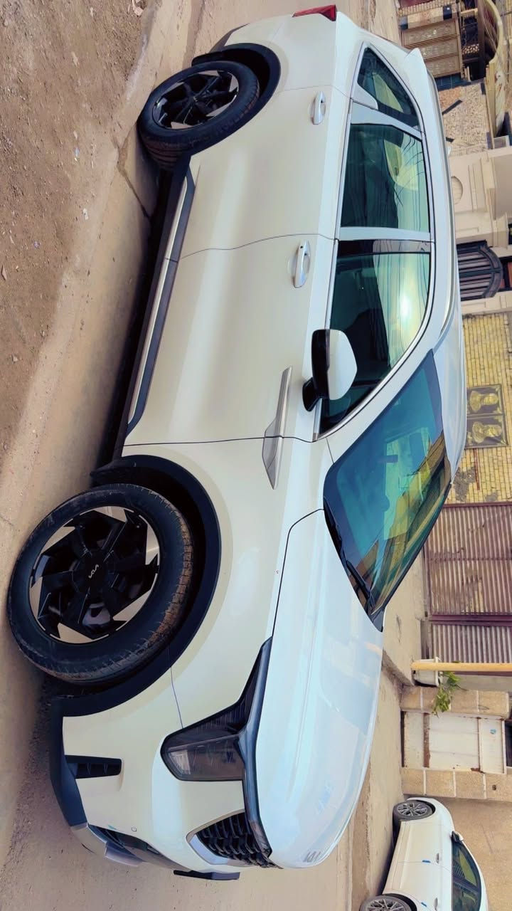 كم سورنتو 4 سلندر بأسمي رقم أربيل موديل 2024 بيها قطعه وحده باب عكس السايق الخلفي سياره كلش جديده ماشيه 53 بصمة مانع انزلاق اوتو هولد تحكم استيرن فول كير ومحرك مكفولات الشكل الجديد 7 راكب تبريد 3 قطع ثلاجه  كرسي السايق كهرباء خير من الله 3 انظمة بعدها ويل كب  اسبيرها منازل ابد مال شركة بالنايلون مكاني الامين الثانيه مبايل *********** ابو ساره متواجد وتساب السعر 245 $ انارة داخليه الكير عصا
