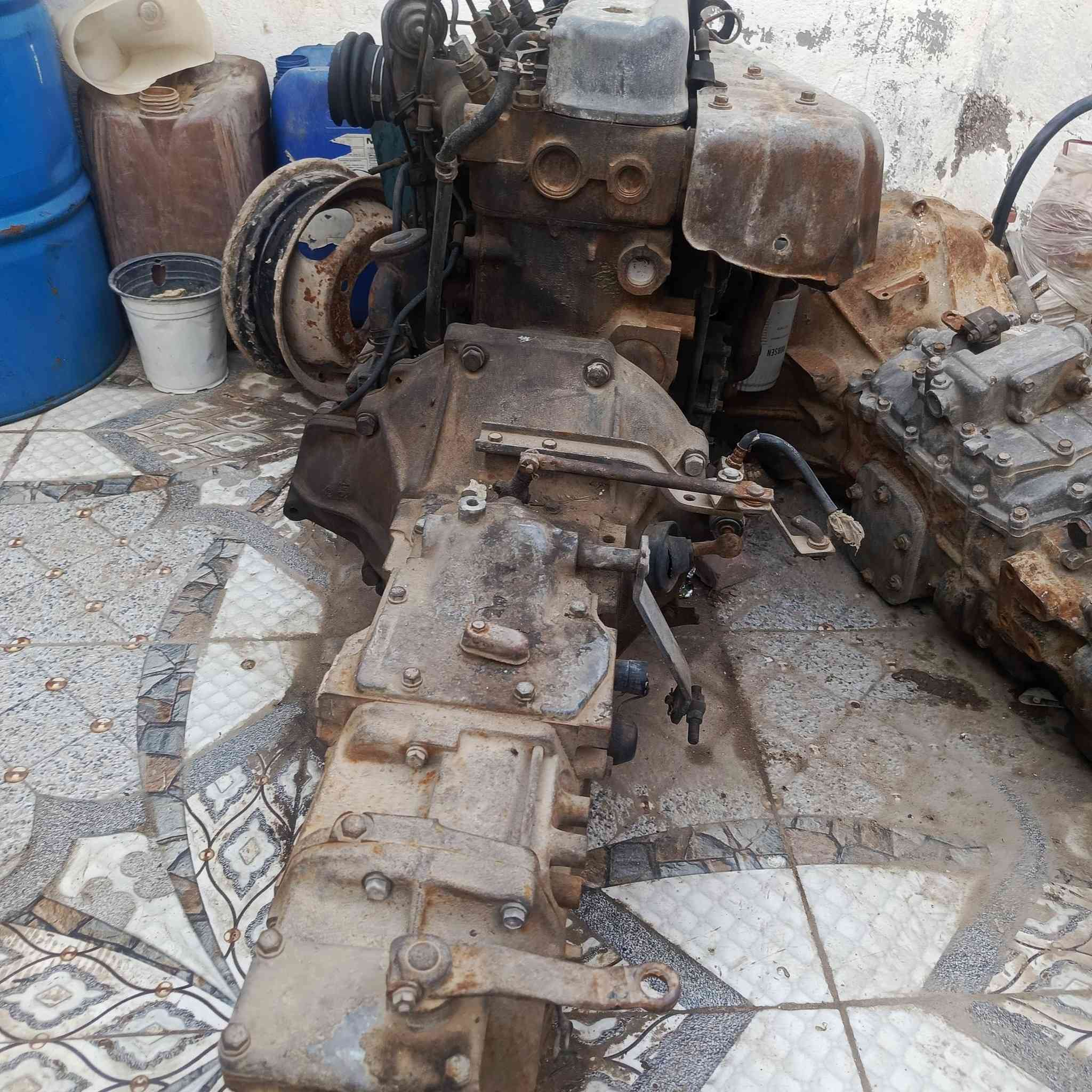 مكينه نيسان مكان بصره ***********
