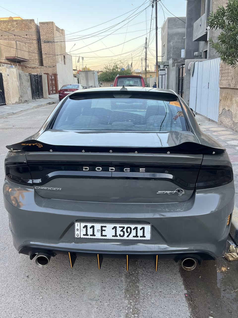 السلام عليكم للبيع جارجر 2015
رقم بغداد تحويل ثاني يوم  هزه وفحص جديده  السيارة ما بيه اي عطل 
رقم الهاتف ***********
السعر 153 
مواصفات
بصمه 
تو ويل 
6سلندر 3600
تحكمات ستيرن 
كير طيارة
كشنات حضن
تشغيل عن بعد 
كشنات كهربائي 
مري هيتر
مثبت سرعه 
تبريد وتدفئه 
شاشة وكامرة خلفية 
السيارة مصبوغه عام تغير لون
