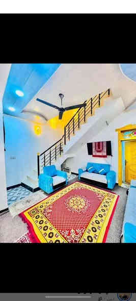 يا الله بيت 100 متر  البيع  طابق ونص مجمع بيتي الثاني قريب على الشارع 60 مال مقابيل مجمع الاميرات المجمعات سعره 75 بي مجال طابو صرف سند حر يتكون من ثنين غرف صاله فوق وجوه  مطبخ حار وبارد استقبال صحيات عدد ثلاثه   طابوق جمهوري صب كونكريت الاستفسار***********
